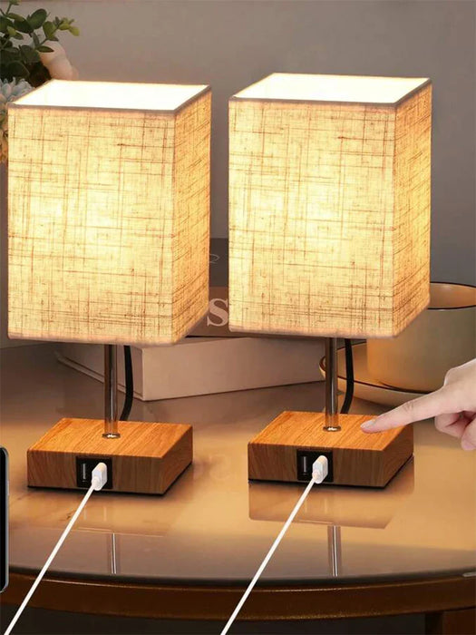 LED asztali lámpa Bedside Lamps-től - érintésérzékeny, fényerőszabályzós asztali lámpa USB és Type C porttal, gyorstöltéssel, szemvédelemmel - ideális olvasólámpa diákoknak és hosszú órákat olvasóknak